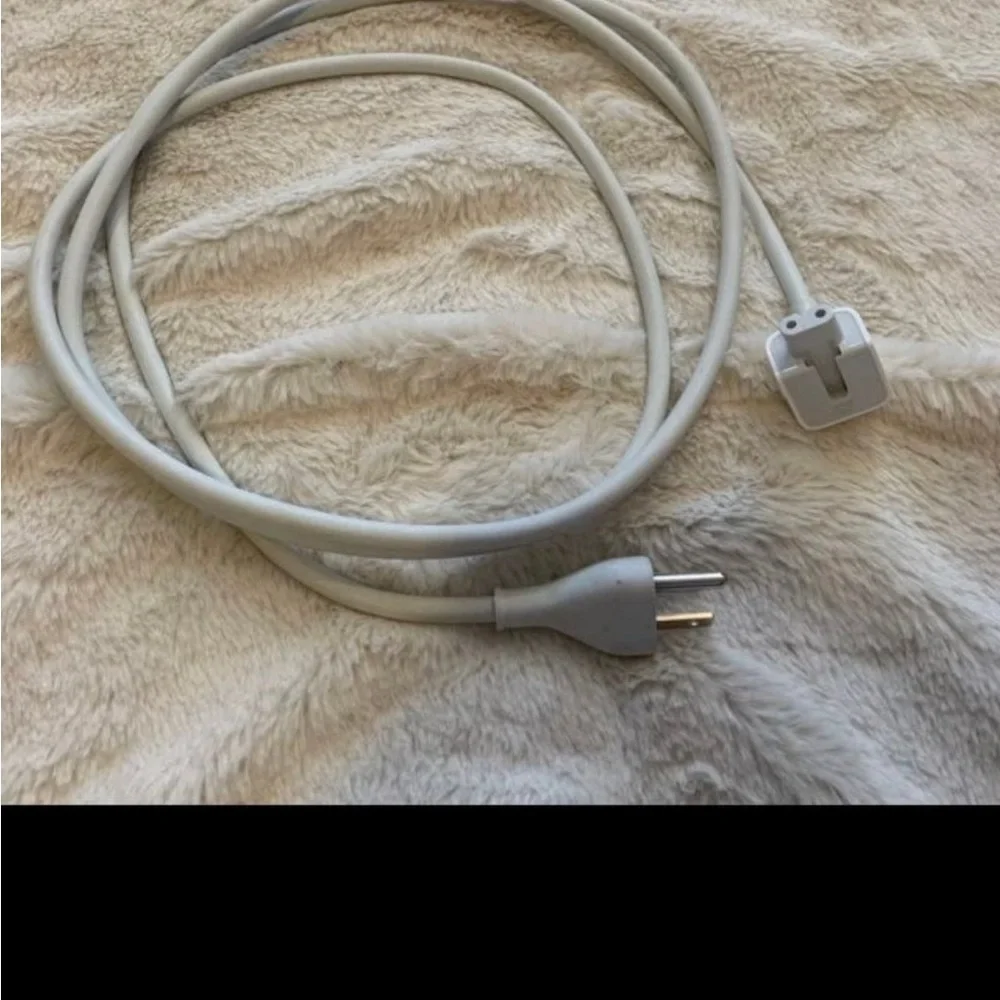 Gray Power Cable